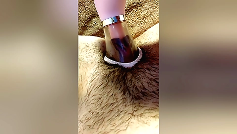 Indian hairy solo woman masturbating in amateur video