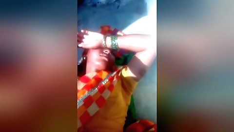 Indian wife fucks her lover outdoors in front of camera