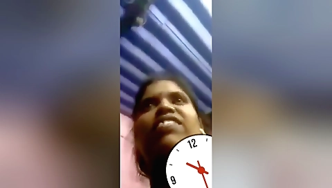 Indian brunette milf shows her sexy body on webcam