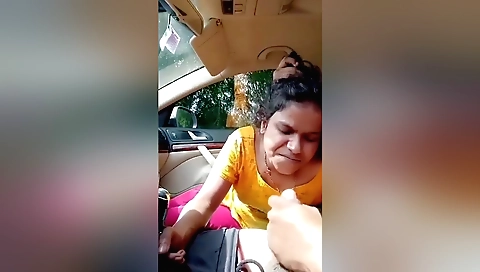 Indian brunette gives a facial in a hardcore action