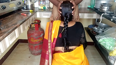 Indian busty housewife fucked in the kitchen in amateur