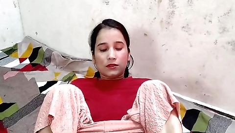 Amateur wife sucking her hot pussy and then fucking
