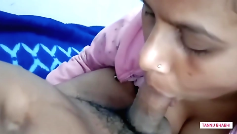 Indian stepbrother fucks her cunt during the night