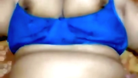 Indian amateur porn video with a hot brunette girl