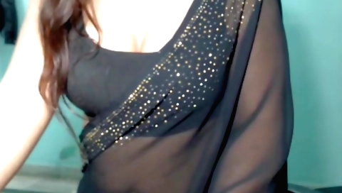 Indian solo dance with big tits hottie in lingerie