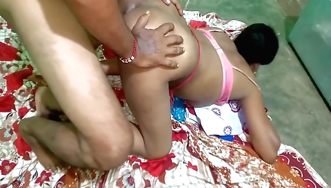 Indian brunette fucker fucked her stepsister-inlaw