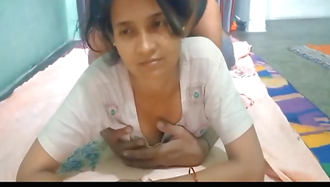 Indian brunette 18+ gets banged hot in amateur 18+ vid