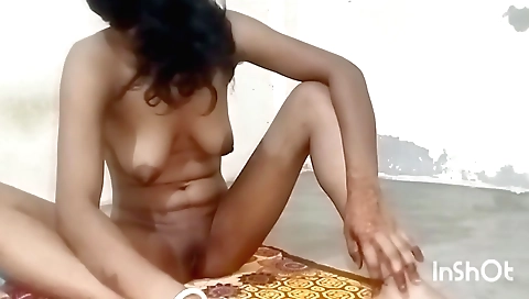 Indian girl in sexy lingerie fucked in the bedroom