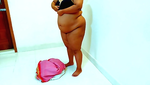 Indian amateur naked in a black dress and sexy dress