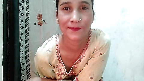 Hardcore stepmom porn scene video with an indian teen