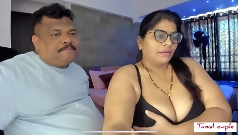 Busty brunette amateur beauty cam in big boobs video