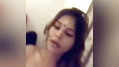 Indian girl in red dress gets her boobs deepthroat