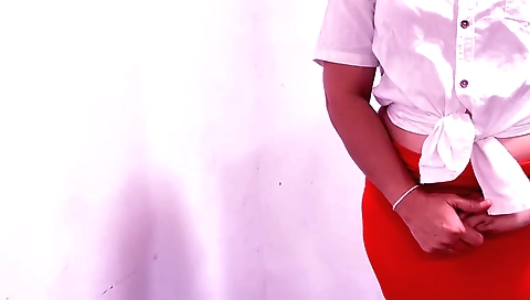 Indian secretary with a big ass gets fucked in her asshole