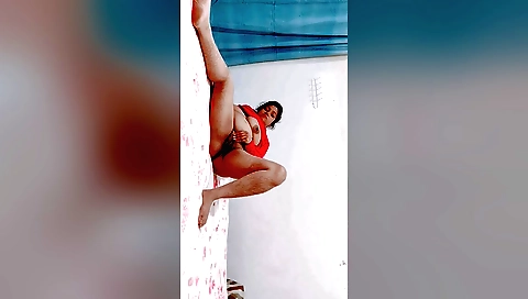 Sexy brunette shows hairy pussy in homemade solo video