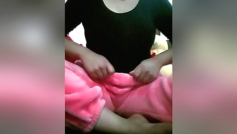 Solo female masturbating and doing her best to have a good time