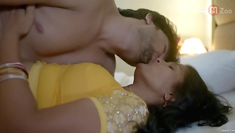 Chatur naar 3 – a milf with a big ass and a big booty