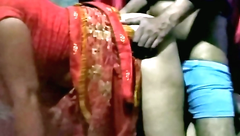 Indian ghori banakr bhabhi practicing her chodo skills