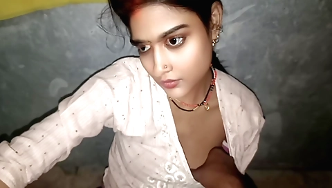 Indian brunette 18+ girl making homemade porn video