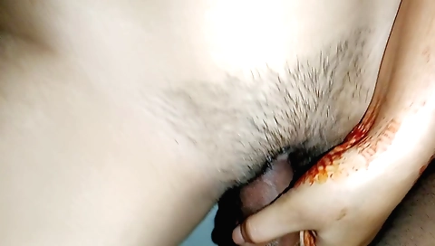 Indian sex video with hairy babe getting fucked by a guy