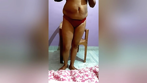 Solo amateur woman masturbates and spreads her legs