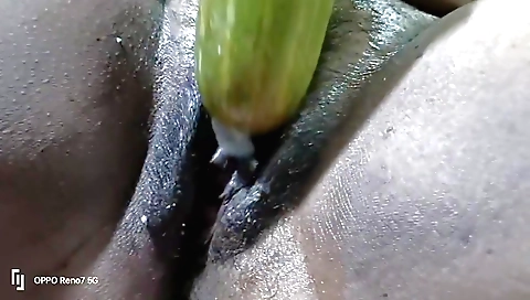 Indian slut with hairy pussy masturbates with a vibrator