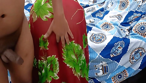 Indian babe with nice tits on the amateur webcam clip