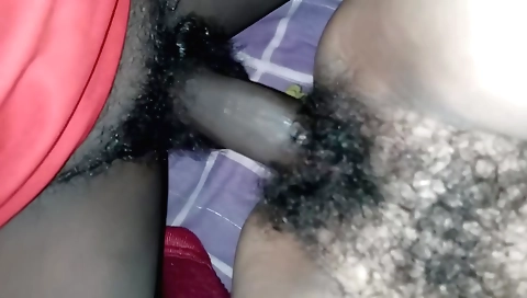 Indian hairy pussy and hairy pussy is getting pounded